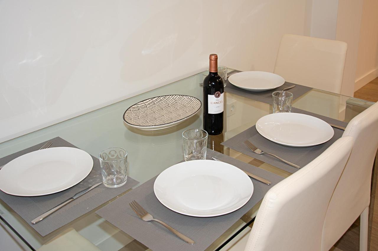 Apartamento De Dos Dormitorios En Triana Sevilla Eksteriør billede