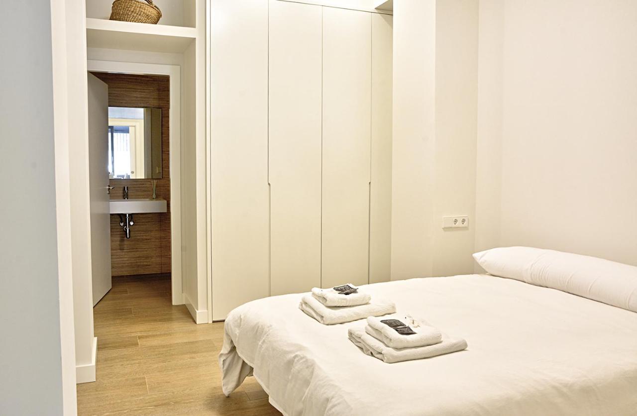 Apartamento De Dos Dormitorios En Triana Sevilla Eksteriør billede